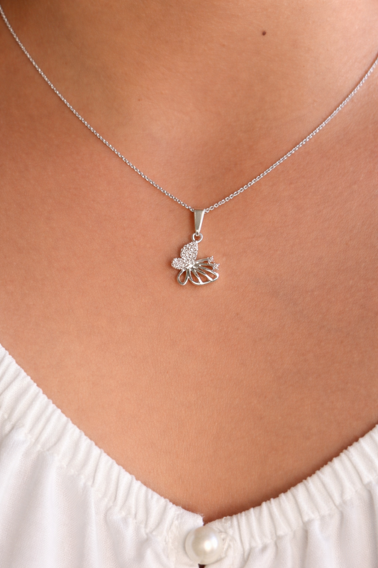 Collar mariposa en plata italiana 925 (45 cm)