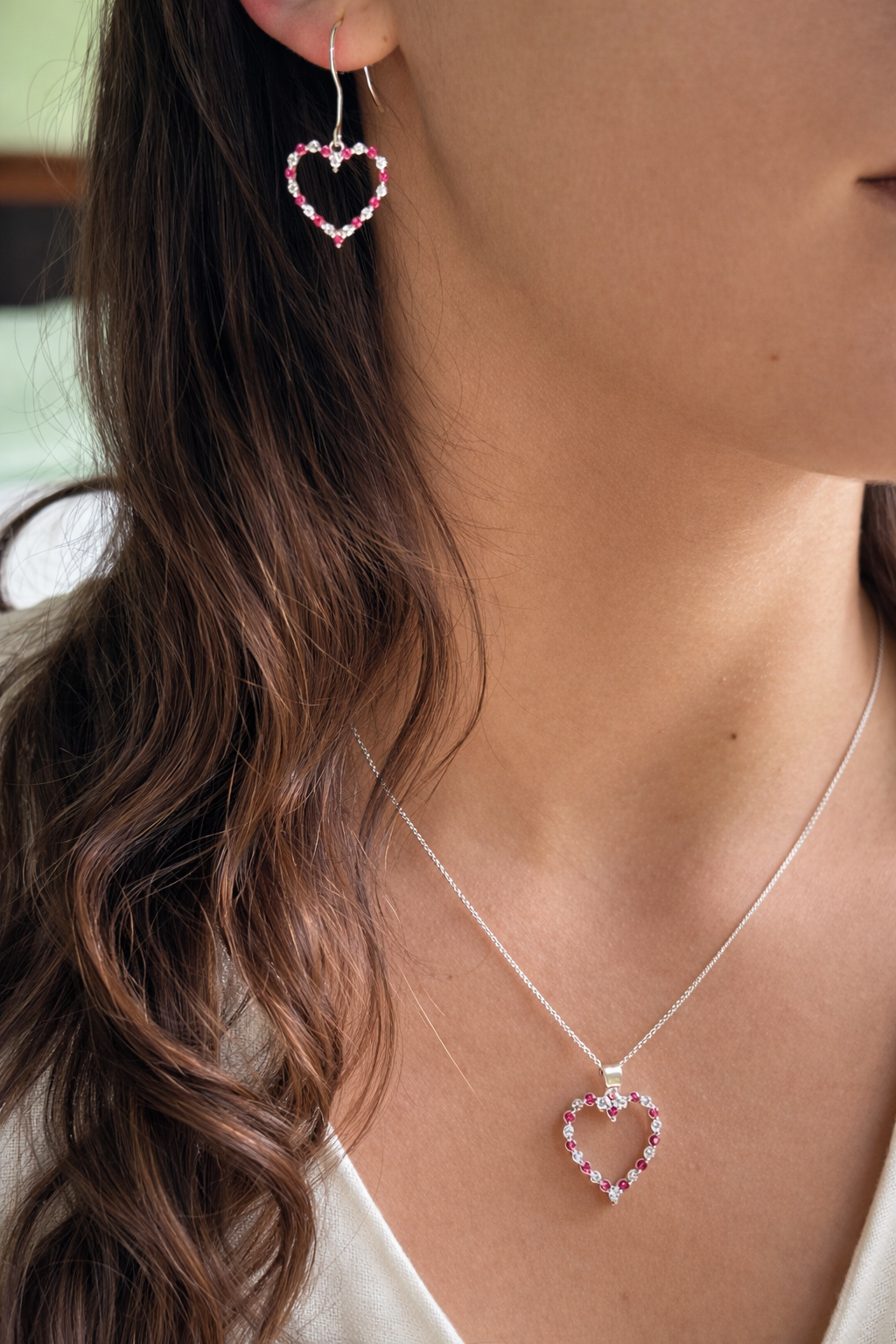 Conjunto Corazón con Circones Fucsia en Plata Fina 925