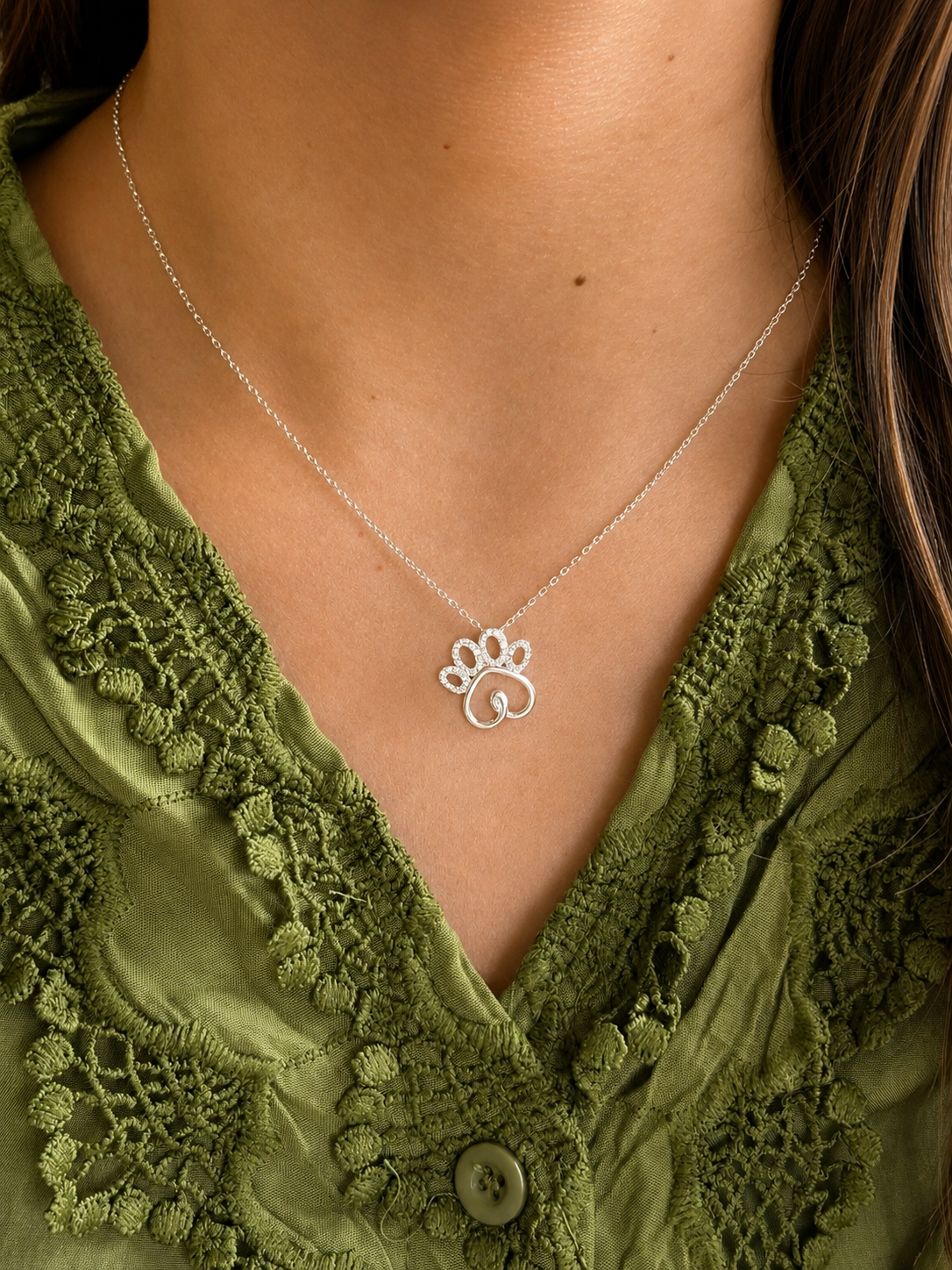 Collar Huellita Corazón en Plata 925