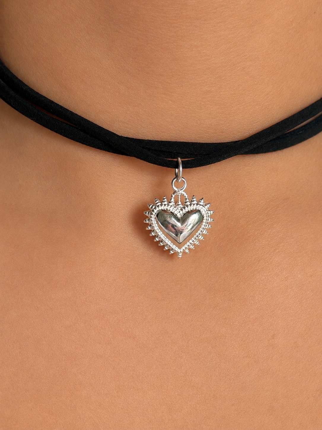 Set Corazón Protector | Collar Punto de Luz + Collar Gamuza Detente