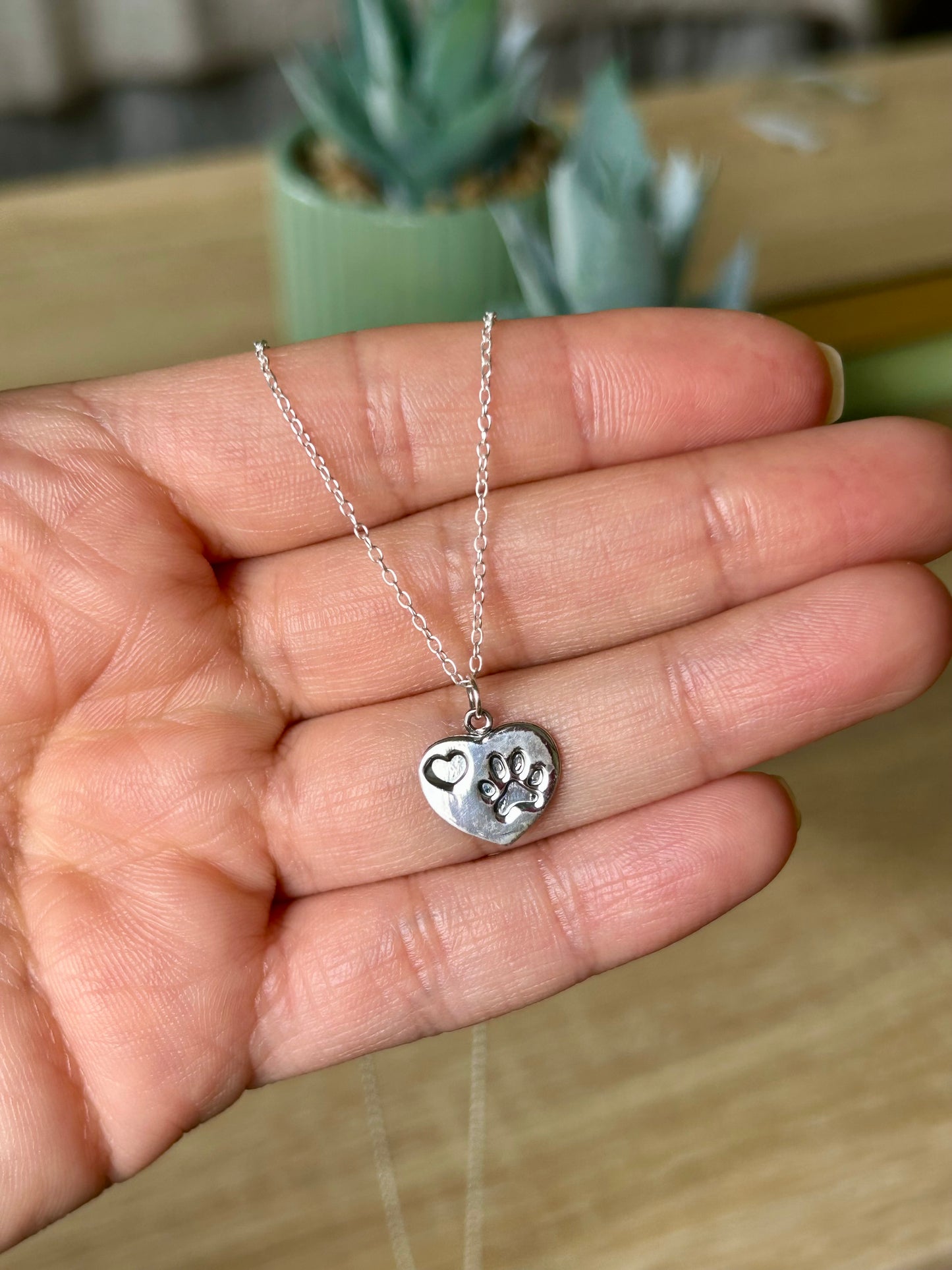 Collar Corazón con Huellita de Perrito en Plata 925