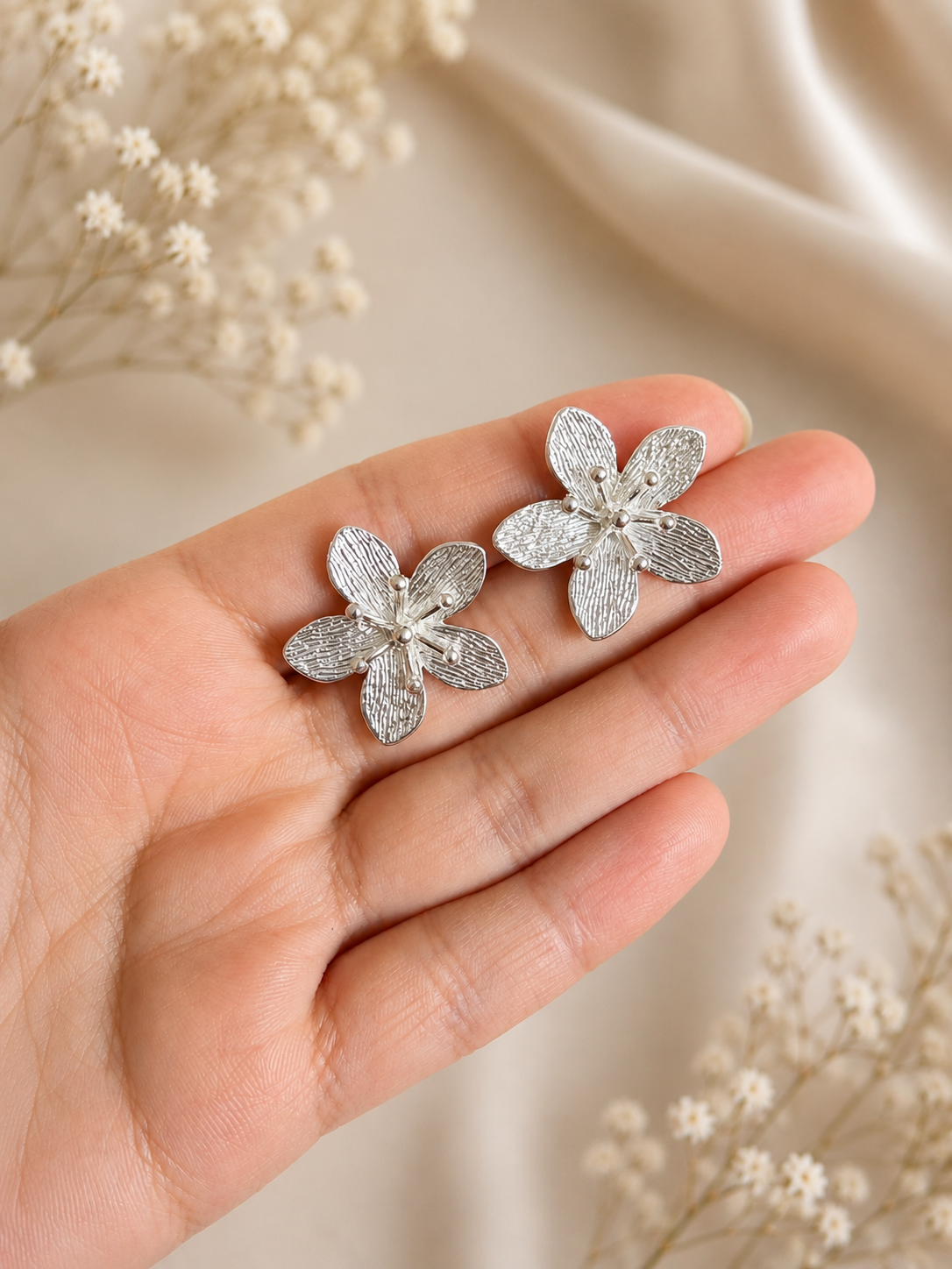 Aros Flor 30 mm enchapados en plata