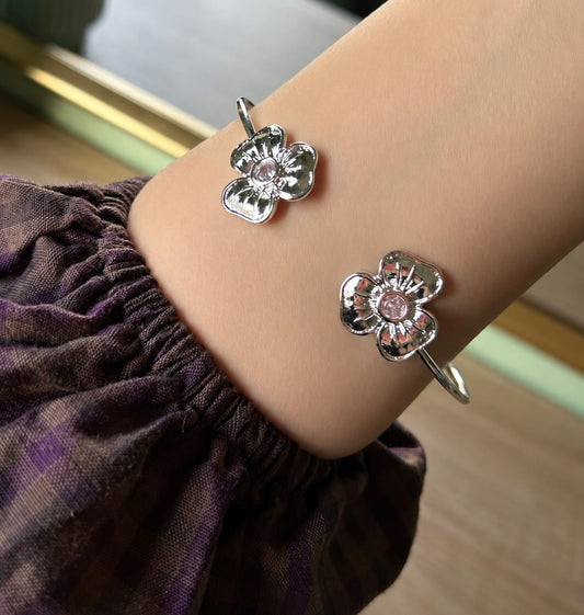 Esclava Flor Silver Enchapada en Plata